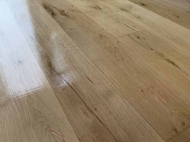 classic-floor-cleaning (11)-kireth-ai